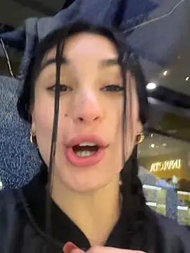 MonicaSalvatore's cam snapshot