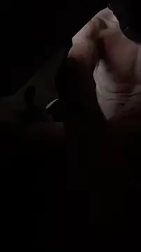 tok_lo24's cam snapshot