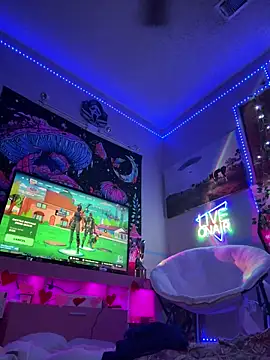 Cutiepiespanks's cam snapshot