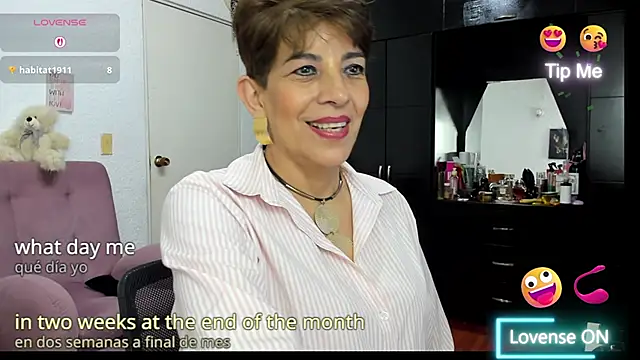 Angelina_Stone_65's cam snapshot