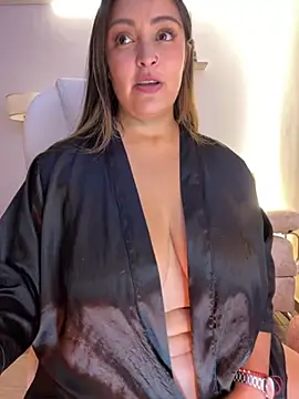 milly_cruz's cam snapshot