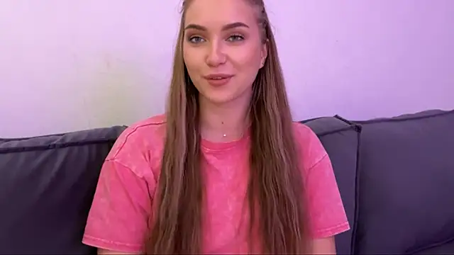 LouraStalter's cam snapshot