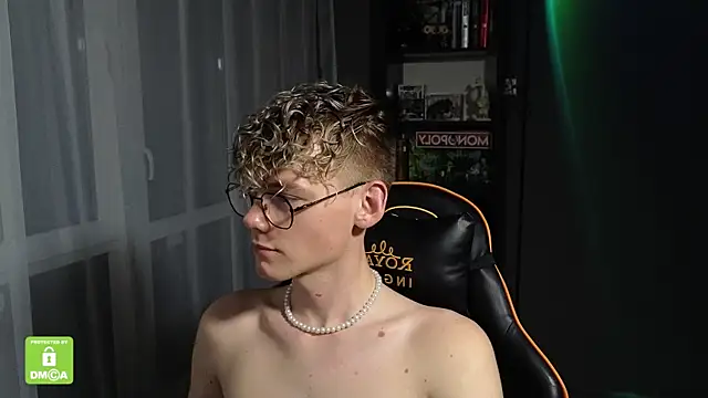 Keytaro live sex cam