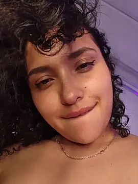 Lucy_Marin's cam snapshot