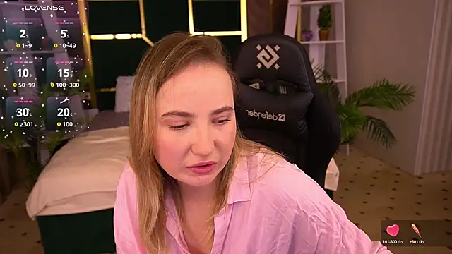 SofieBloom's cam snapshot