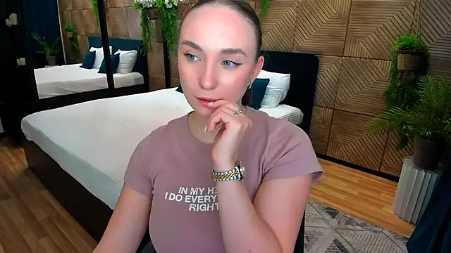 TrueReincarnation's cam snapshot