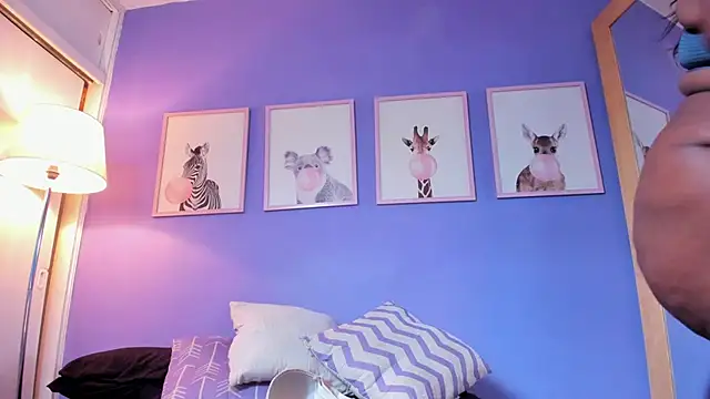 TanishaReyes's cam snapshot