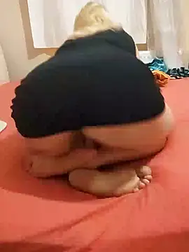 hatunundibi34's cam snapshot