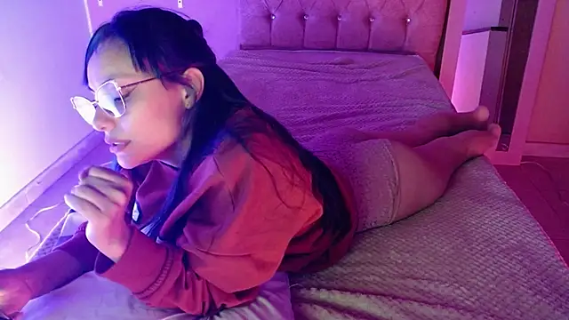 valkiry_'s cam snapshot