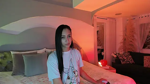 Elizabeth_clark_'s cam snapshot