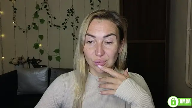 Kiss_julli88I's cam snapshot