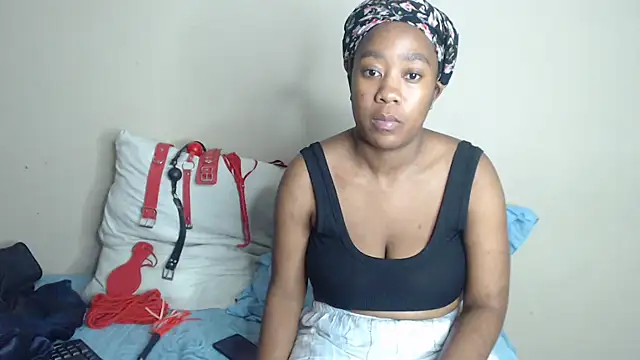 SexyLipss_'s cam snapshot