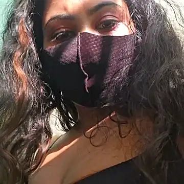 Bristy- live sex cam