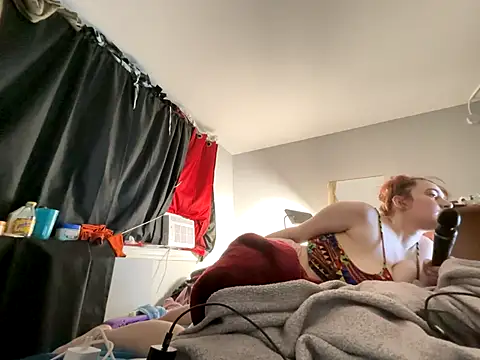 Snowbunnycake_131 live sex cam