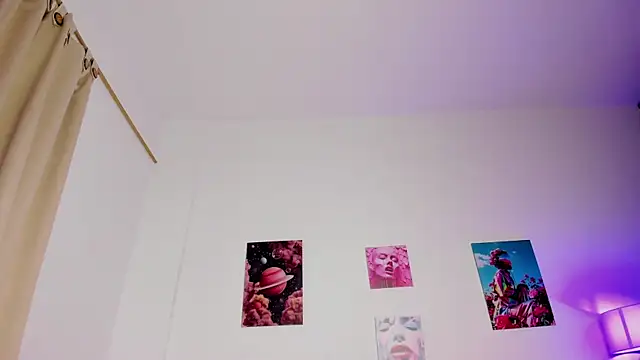 ebony_cutte's cam snapshot