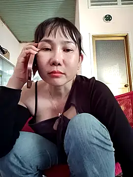 Ana-love2025's cam snapshot