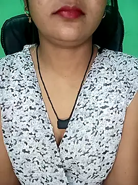 Rashmi_011's cam snapshot