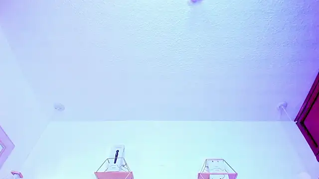 nahomygrey_'s cam snapshot