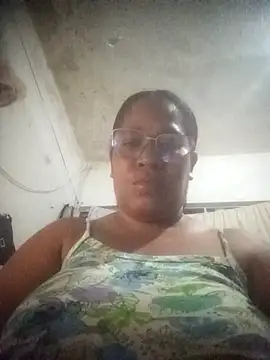 Big_ass_submissive's cam snapshot