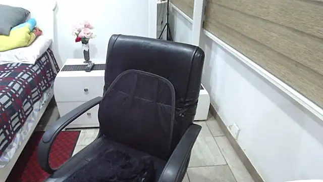 jesy_hot's cam snapshot