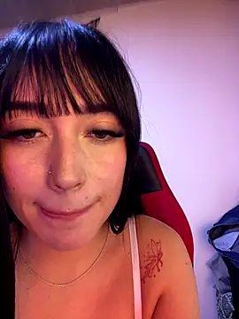 Melody_rousse_'s cam snapshot