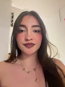 sweet_artemiis's cam snapshot