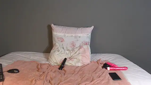 BoobsBae04's cam snapshot