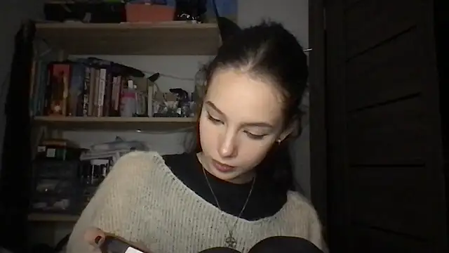 Yuna5343 live sex cam