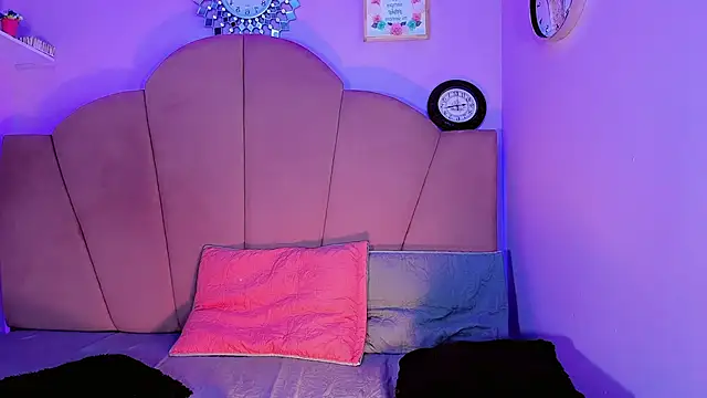 ValeriaAguilar live sex cam