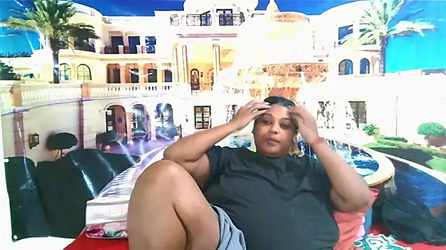 IndianYummy live sex cam