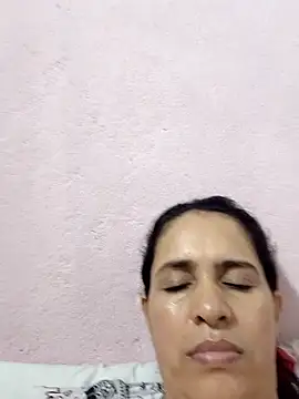 Selenahot23sexy's cam snapshot