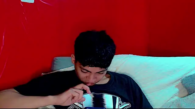 LPYsami773's cam snapshot