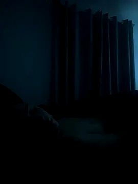 IceEyesUK's cam snapshot