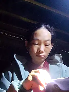 gio-thu's cam snapshot