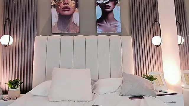 GiannaColling1's cam snapshot