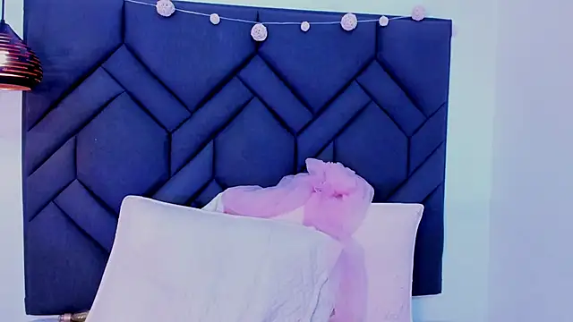 Missblonde_doll live sex cam