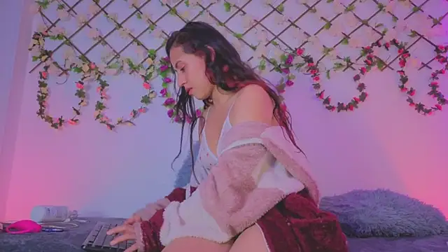 Lolarosesxs's cam snapshot