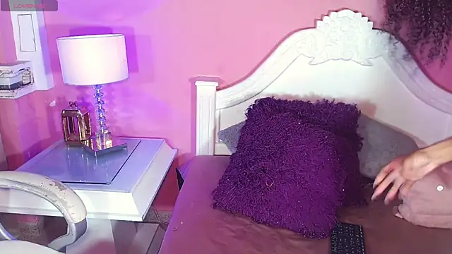 _IsabellaRousse live sex cam