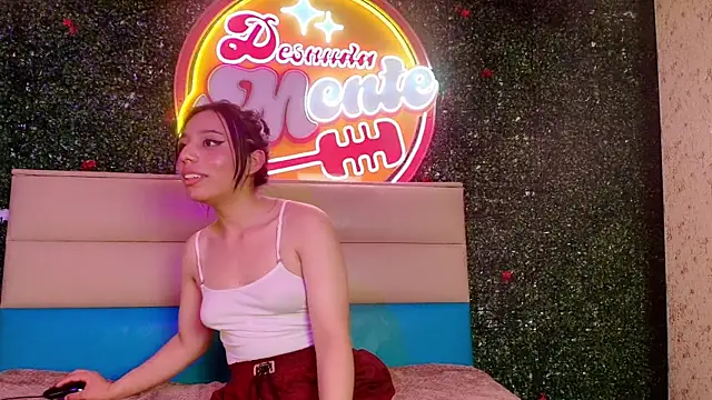 Sophia_Lagos's cam snapshot