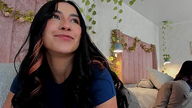 AnyaJay live sex cam