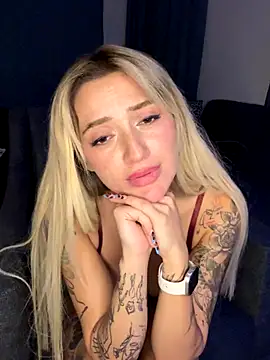 yaprakmericc live sex cam