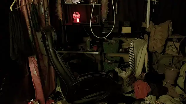 Ombeline1 live sex cam