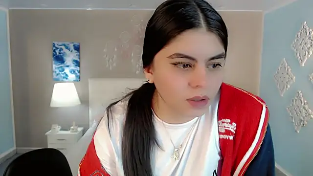 _Maddison_Ivanova_ live sex cam