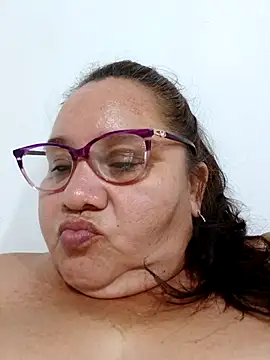 HotXXXgirl_01's cam snapshot