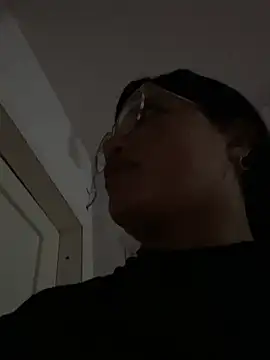 valerie_lya's cam snapshot