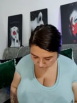 SafiroFer's cam snapshot