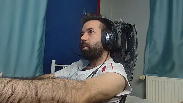 hairybearcb's cam snapshot