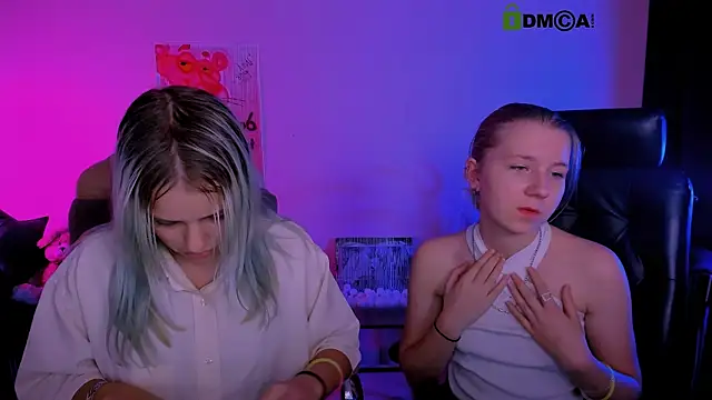 gloria_bubble's cam snapshot