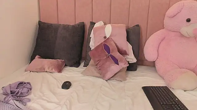 dulce_morbida's cam snapshot