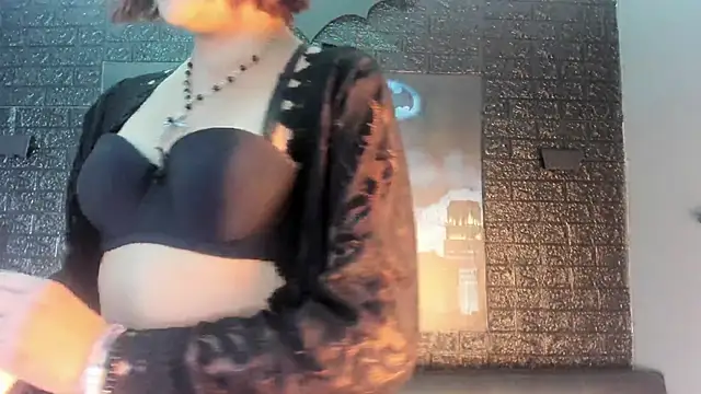 Ivy__storm's cam snapshot